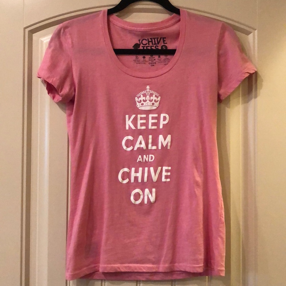 Small The Chive short sleeve shirt